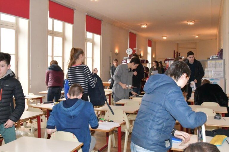 Ecole Et Lycée Bilingues De Lyon Ombrosa